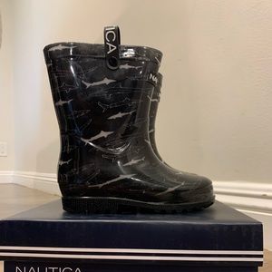 Nautical rain boots, size 10